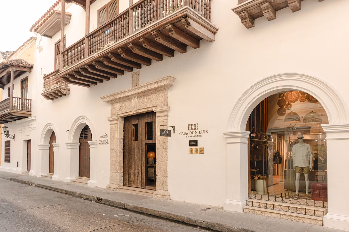 Fachada Casa Don Luis